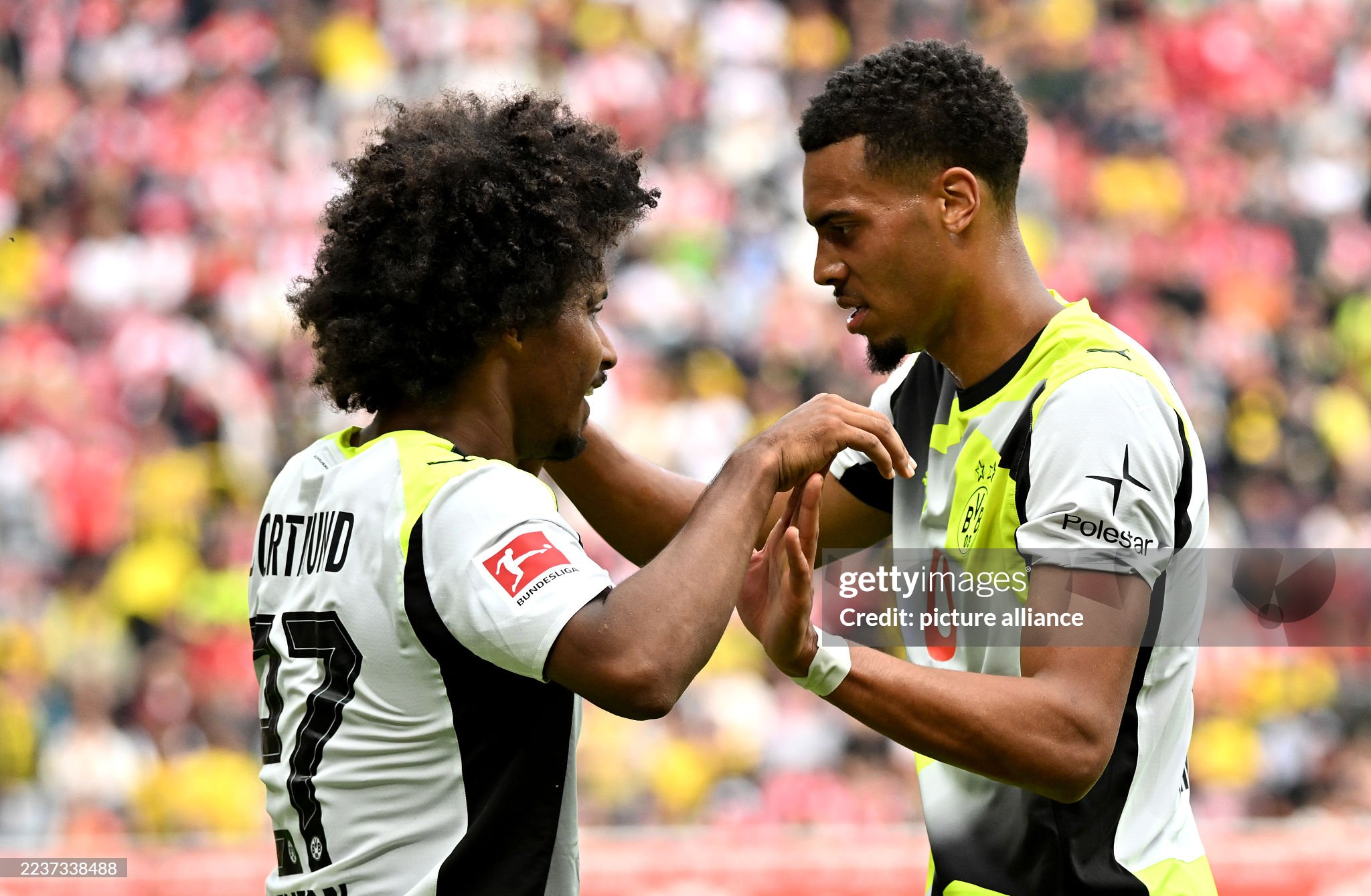 Adeyemi dazzles, Brandt with two assists: BVB defeat depleted Mainz