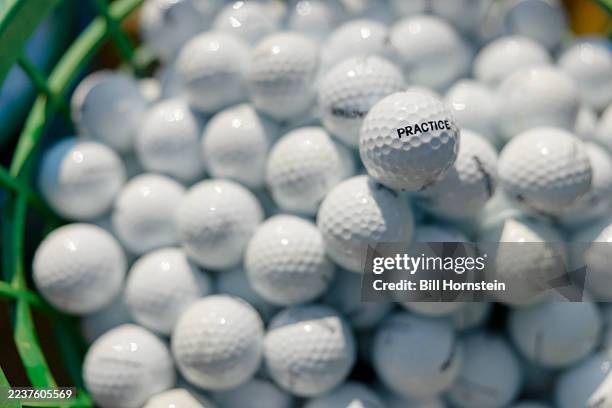 range balls - driving range stock pictures, royalty-free photos & images