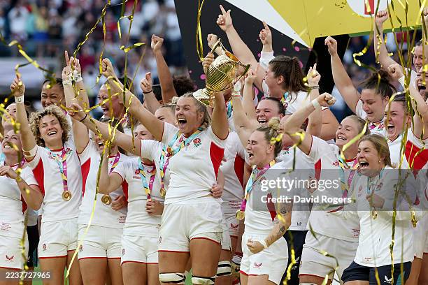 Natasha Hunt, Ellie Kildunne, Sadia Kabeya, Maddie Feaunati, Helena Rowland, Rosie Galligan, Zoe Aldcroft, Sarah Bern, Alex Matthews, May Campbell,...