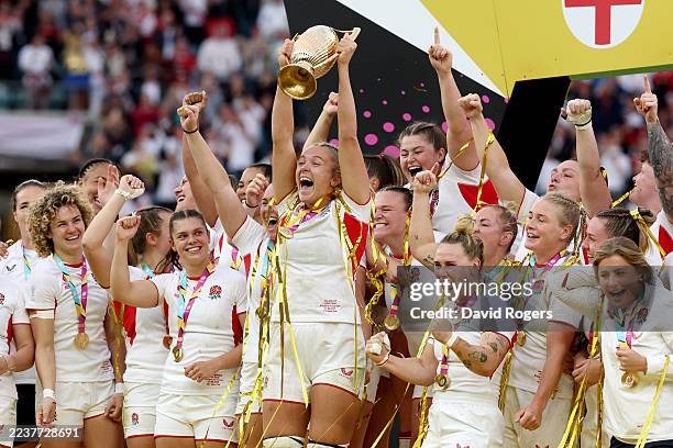 Emily Scarratt, Ellie Kildunne, Sadia Kabeya, Helena Rowland, Tatyana Heard, Rosie Galligan, Zoe Aldcroft, Sarah Bern, Maud Muir, Marlie Packer, Alex...