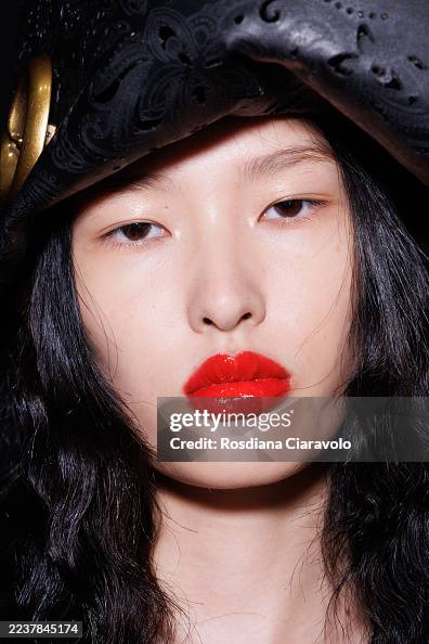 Etro - Backstage - Milan Fashion Week - Womenswear Spring/Summer 2026 Etro - Backstage - Milan Fashion Week - Womenswear Spring/Summer 2026