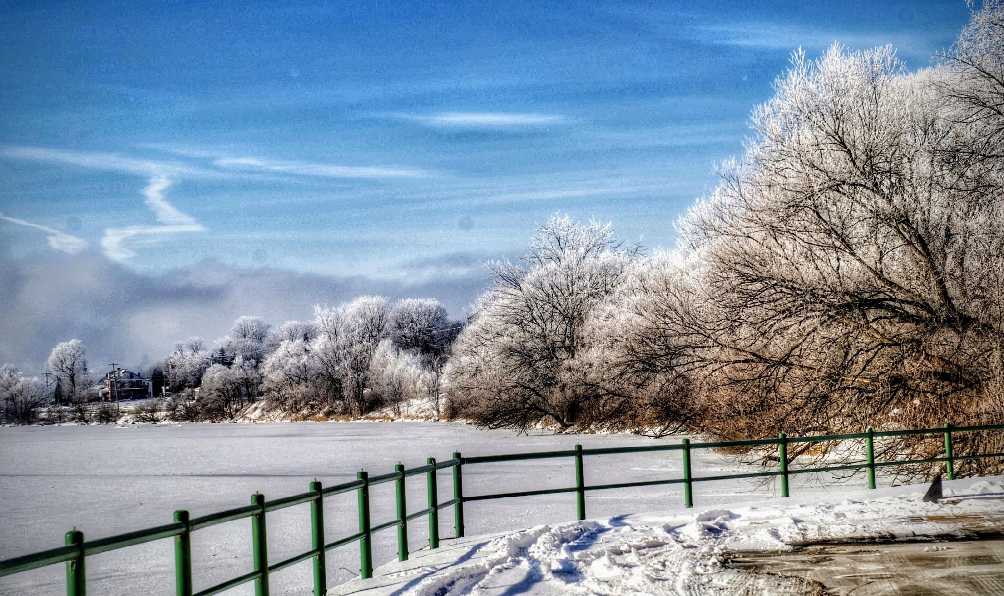 fence with snow