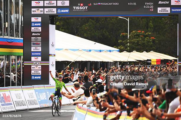 Gold medalist Tadej Pogacar and Team Slovenia celebrates winning during the 98th UCI Cycling World Championships Kigali 2025, Men Elite Road Race a...