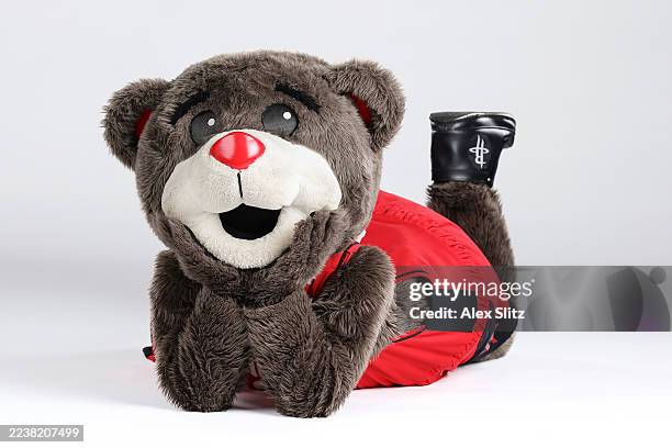 Cluth Houston Rockets 812 Clutch The Rockets Bear Photos & High Res Pictures - Getty Images