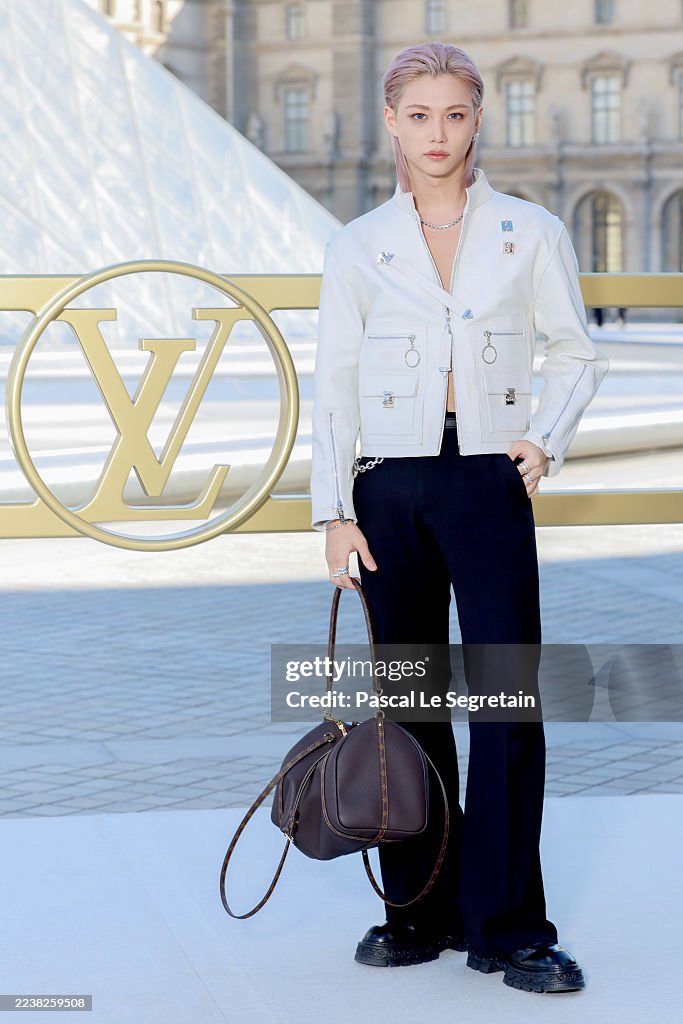 Louis Vuitton: Photocall - Paris Fashion Week - Womenswear Spring/Summer 2026