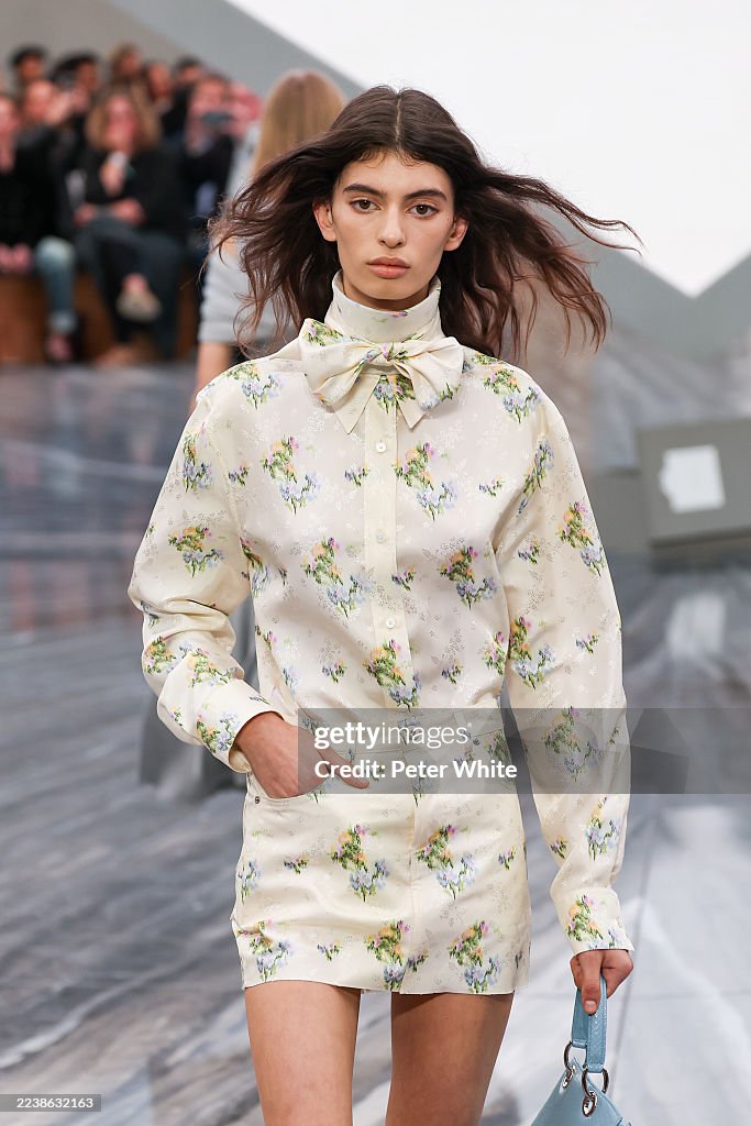 Christian Dior: Runway - Paris Fashion Week - Womenswear Spring/Summer 2026