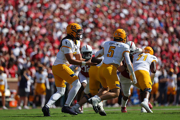 Kent State vs. UMass Prediction, Odds, Picks - October 11, 2025