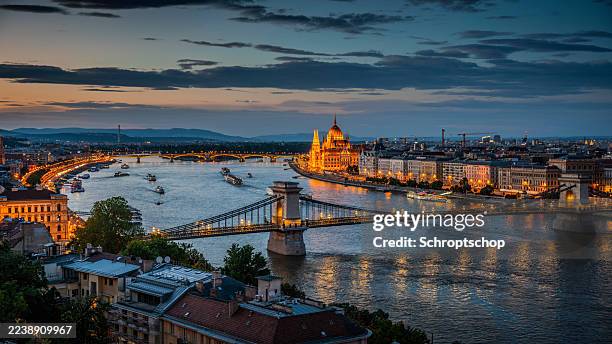 budapest cityscape at sunset, hungary - budapest stock pictures, royalty-free photos & images