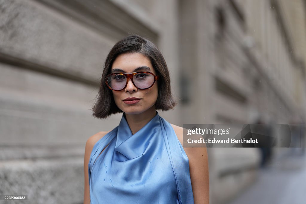 Street Style - Paris Fashion Week - Womenswear Spring Summer 2026 - Day Five