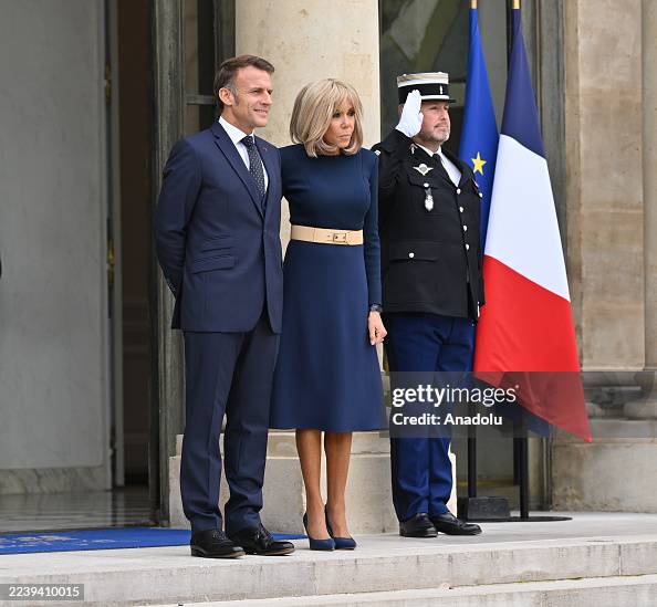 Crown Prince of Jordan Hussein and his wife Princess Rajwa Al Hussein meet French President Emmanuel Macron Crown Prince of Jordan Hussein and his wife Princess Rajwa Al Hussein meet French President Emmanuel Macron
