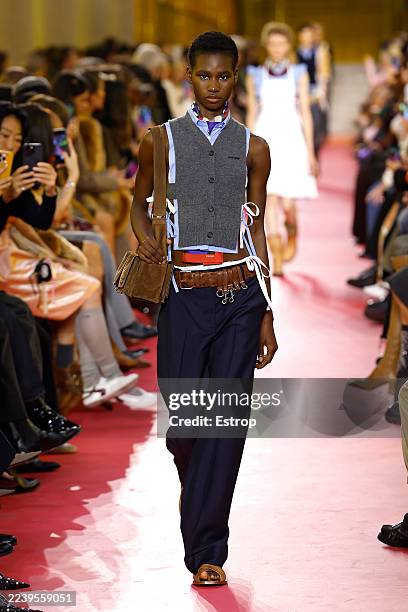 Model walks the runway during the Miu Miu Womenswear Spring/Summer 2026 show as part of Paris Fashion Week on October 6, 2025 in Paris, France.