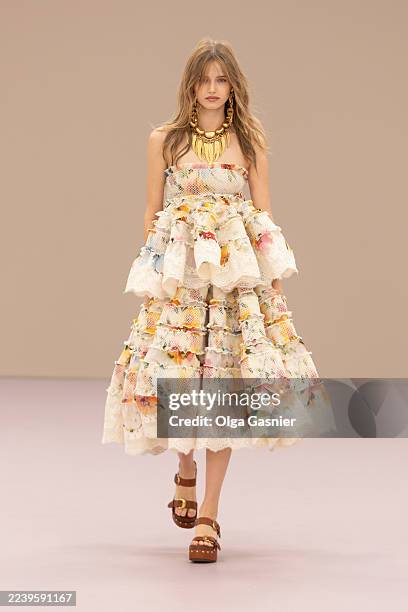 Model walks the runway during the Zimmermann Womenswear Spring/Summer 2026 show as part of Paris Fashion Week on October 06, 2025 in Paris, France.