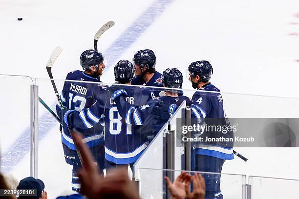 Dallas Stars v Winnipeg Jets, Nieuwsfoto's