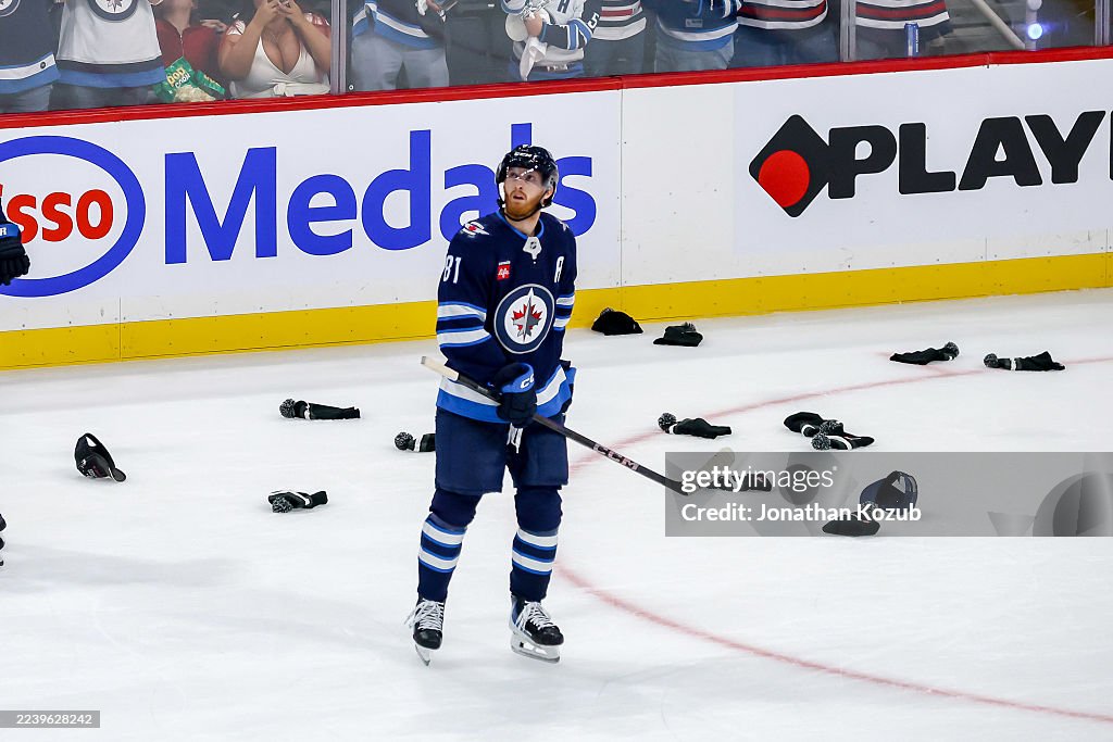 Dallas Stars v Winnipeg Jets