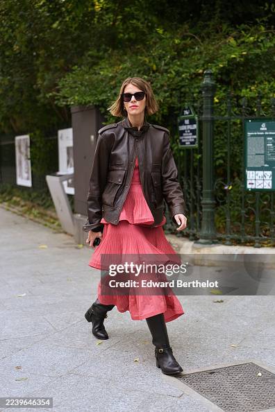 Street Style - Paris Fashion Week - Womenswear Spring Summer 2026 - Day Eight Street Style - Paris Fashion Week - Womenswear Spring Summer 2026 - Day Eight