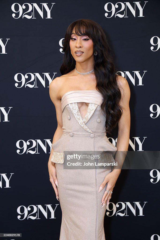 Apple TV+'s "Loot" Advance Screening And Conversation