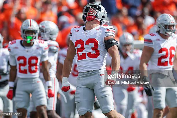Garrett Stover of the Ohio State Buckeyes reacts during the second half of the NCAA game Illinois Fighting Illini vs Ohio State Buckeyes at Memorial...
