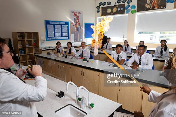 young scientists of the future - science and technology stock pictures, royalty-free photos & images