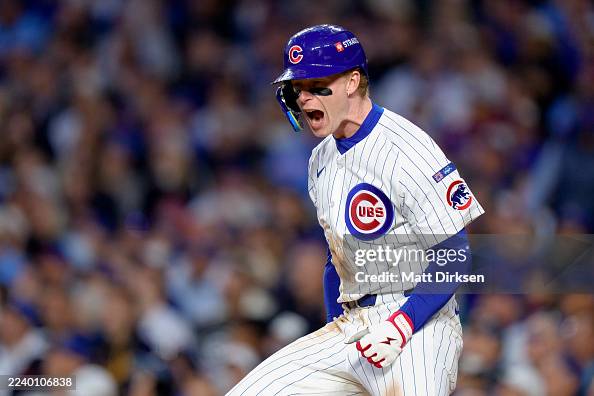 Division Series - Milwaukee Brewers v Chicago Cubs - Game Three Division Series - Milwaukee Brewers v Chicago Cubs - Game Three
