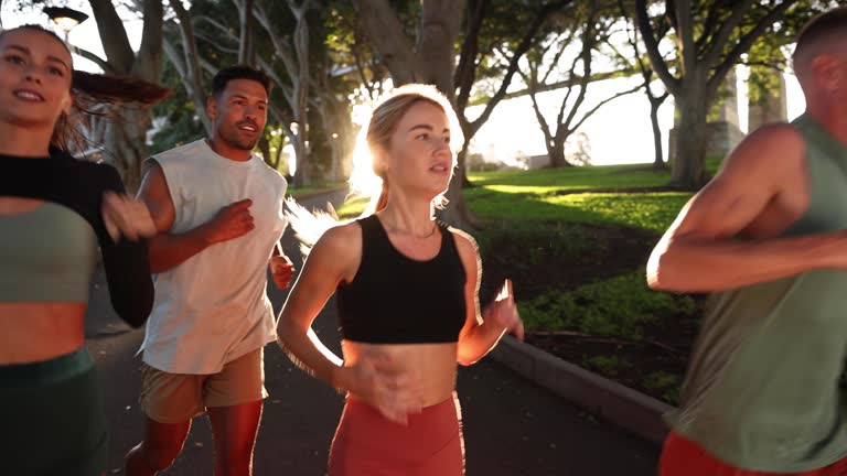 https://media.gettyimages.com/id/2240320748/video/group-of-friends-running-together-outdoors-in-sydney-at-sunrise-for-fitness-and-health.jpg?b=1&s=640x640&k=20&c=qUNBzhXyxPTbMjt31T6XrnowMesAHUvoV9O2P8Qm79o=
