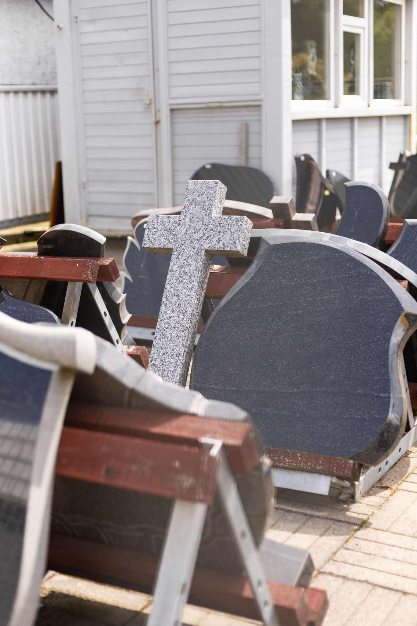 personalized tombstones