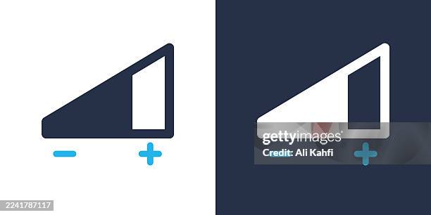 ilustraciones, imágenes clip art, dibujos animados e iconos de stock de icono sólido de glifo de volumen. icono sólido que se puede aplicar en cualquier lugar, simple, pixel perfecto y estilo moderno. - volumen