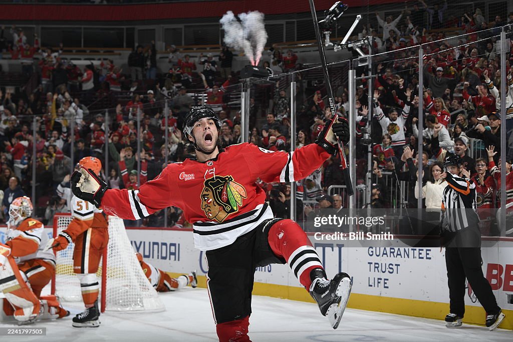 Anaheim Ducks v Chicago Blackhawks