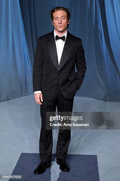 Jeremy Allen White attends the 5th Annual Academy Museum Gala at the Academy Museum of Motion Pictures on October 18, 2025 in Los Angeles, California.