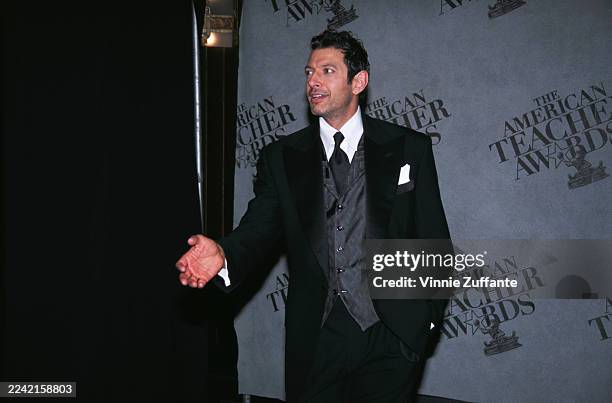 American actor Jeff Goldblum attending the 6th Annual American Teacher Awards at the Pantages Theatre in Los Angeles, California, December 8th 1996.