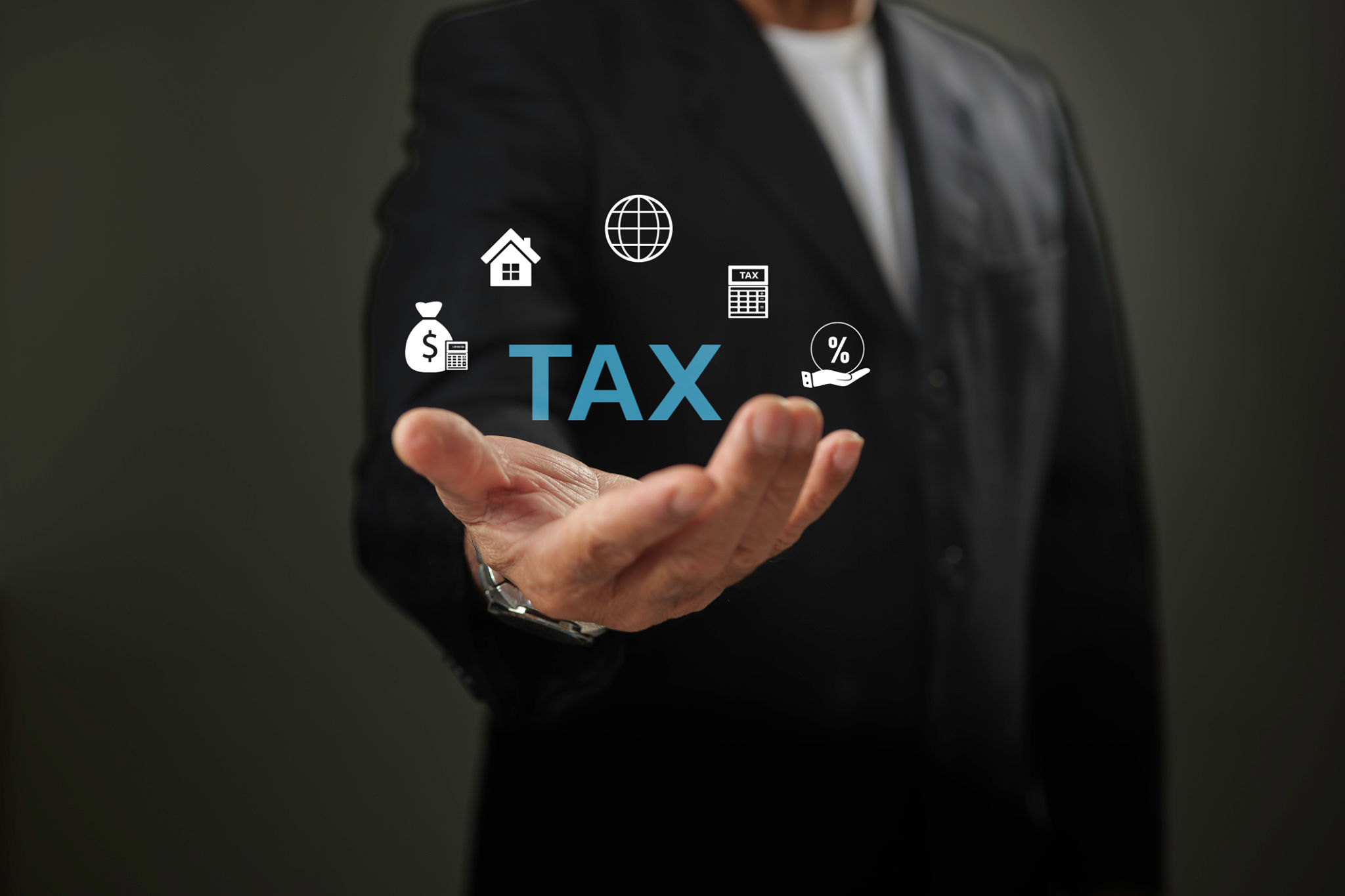 experienced tax consultant