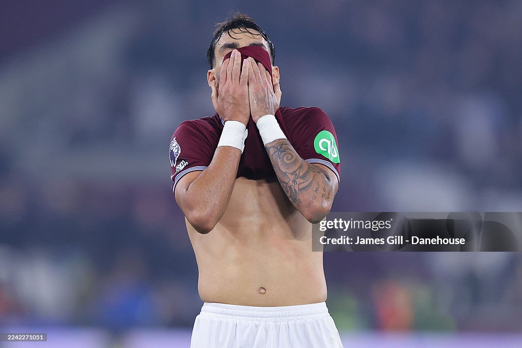 West Ham United v Brentford - Premier League