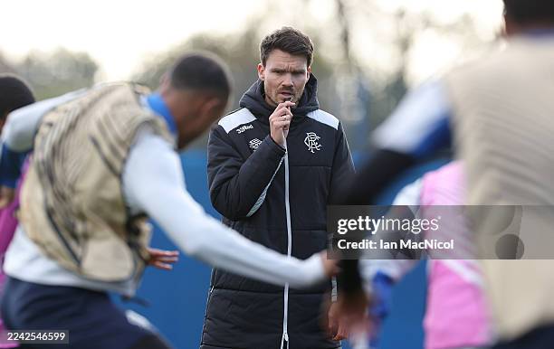 Danny Rohl Rangers Fc Training 2,403 Danny Rohl Photos & High Res Pictures - Getty Images