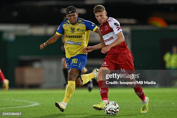 SV Zulte-Waregem v K. Sint-Truidense VV - Jupiler Pro League SV Zulte-Waregem v K. Sint-Truidense VV - Jupiler Pro League