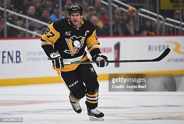 Sidney Crosby of the Pittsburgh Penguins skates in the first period during the game against the Columbus Blue Jackets at PPG PAINTS Arena on October...