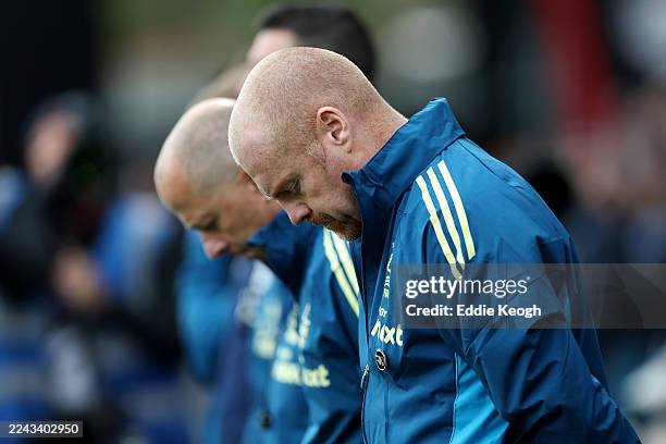 Sean Dyche, Manager of Nottingham Forest, observe a minutes silence ahead of Remembrance Day prior to the Premier League match between Bournemouth...