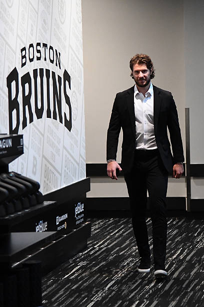 MA: New York Islanders v Boston Bruins