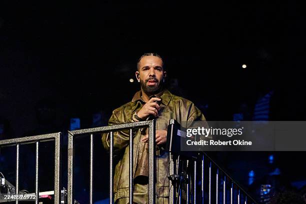 Drake performs at Scotiabank Arena on October 26, 2025 in Toronto, Ontario.