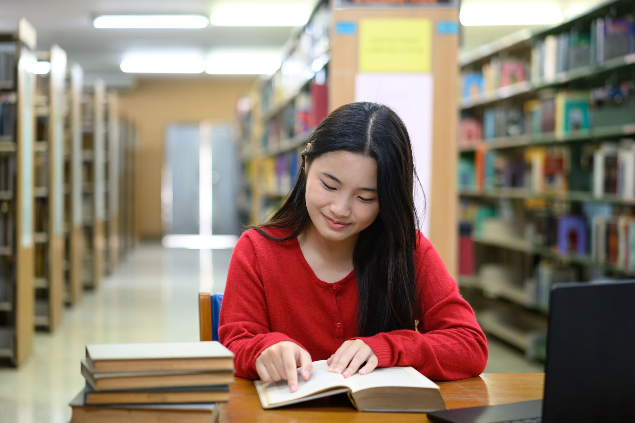 students studying philosophy