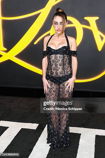 Rachel Sennott attends the Los Angeles premiere of HBO Original's "I Love LA at Paramount Theatre on October 28, 2025 in Los Angeles, California.