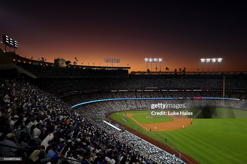 World Series - Toronto Blue Jays v Los Angeles Dodgers - Game Four