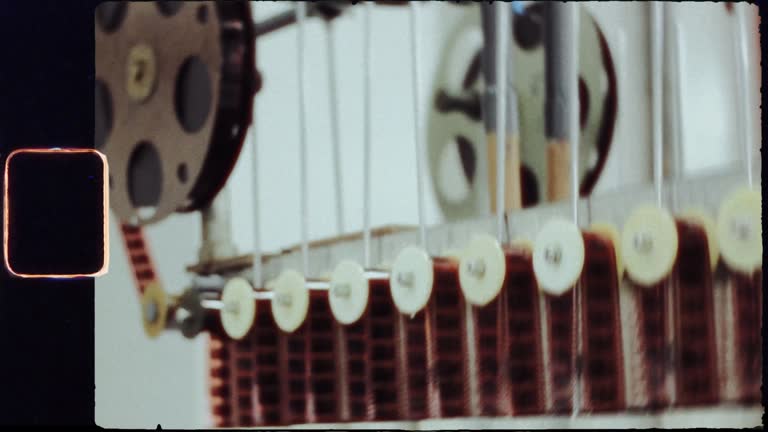 https://media.gettyimages.com/id/2244024915/video/vintage-movie-film-running-through-a-processor-machine.jpg?b=1&s=640x640&k=20&c=tYQIueVNhubevrm5HkhER5TYAPNdvI00958PJu2hahE=