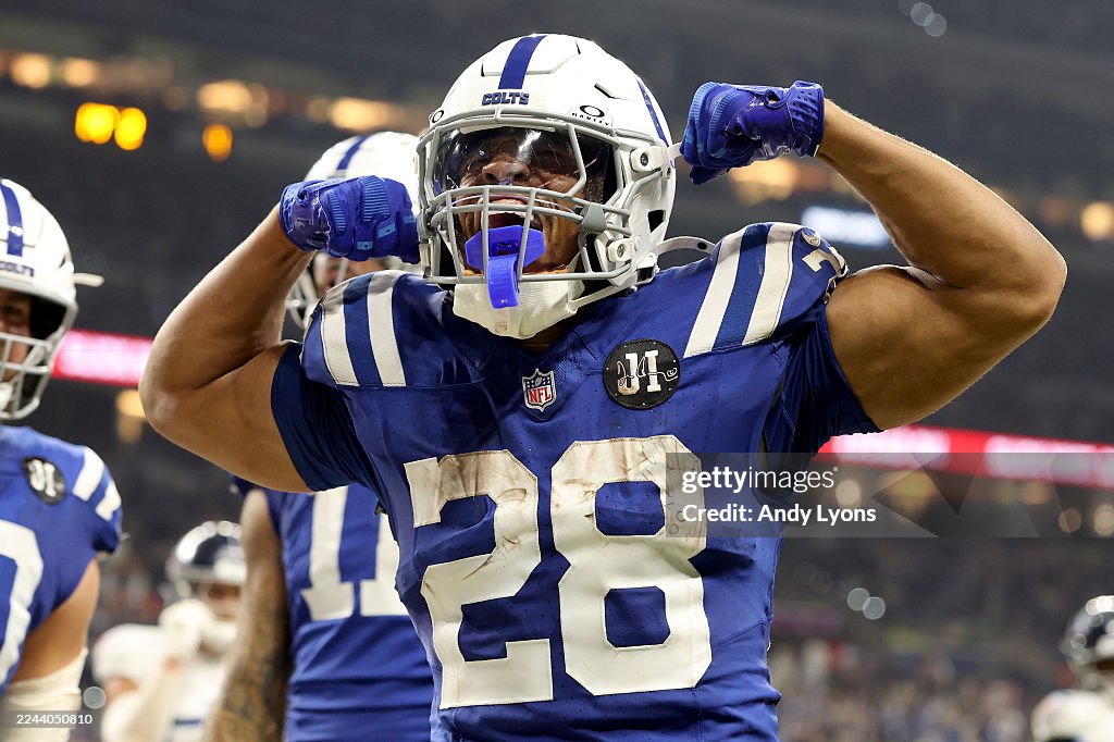 Tennessee Titans v Indianapolis Colts - NFL 2025