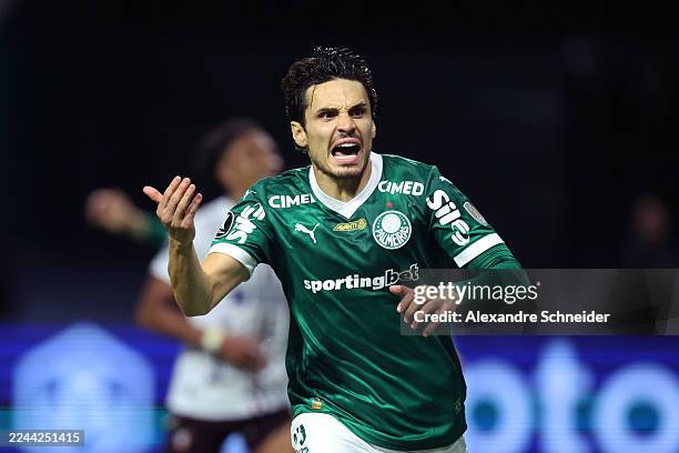 Raphael Veiga of Palmeiras celebrates after scoring the team's fourth goal via penalty during the Copa CONMEBOL Libertadores 2025 semi-final second...