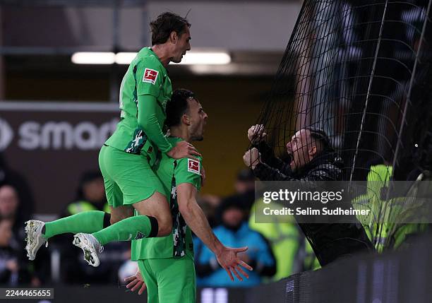 Haris Tabakovic of Borussia Monchengladbach celebrates scoring his team's first goal during the Bundesliga match between FC St. Pauli and Borussia...