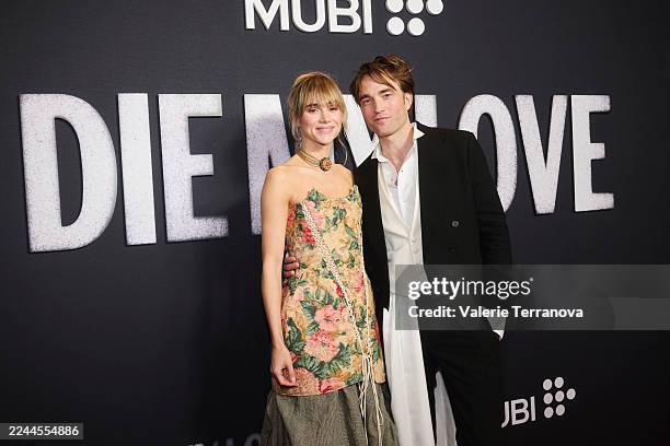 Suki Waterhouse and Robert Pattinson attend the "Die My Love" New York premiere at AMC Lincoln Square Theater on November 01, 2025 in New York City.