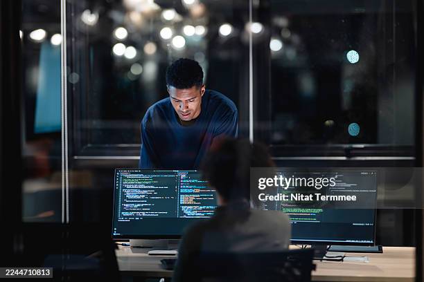 performance testing helps developers identify and resolve performance issues early in the development process, leading to a more efficient workflow and resulting in faster, higher-quality applications. - data analyst stock pictures, royalty-free photos & images