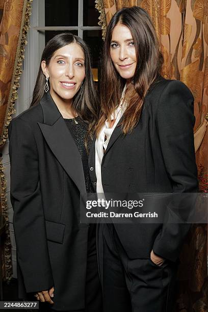 Sarah Jossel and Lisa Snowdon attend the Estée Lauder and Harrods Dinner Celebrating Beauty at Every Age on November 3, 2025 in London, England.