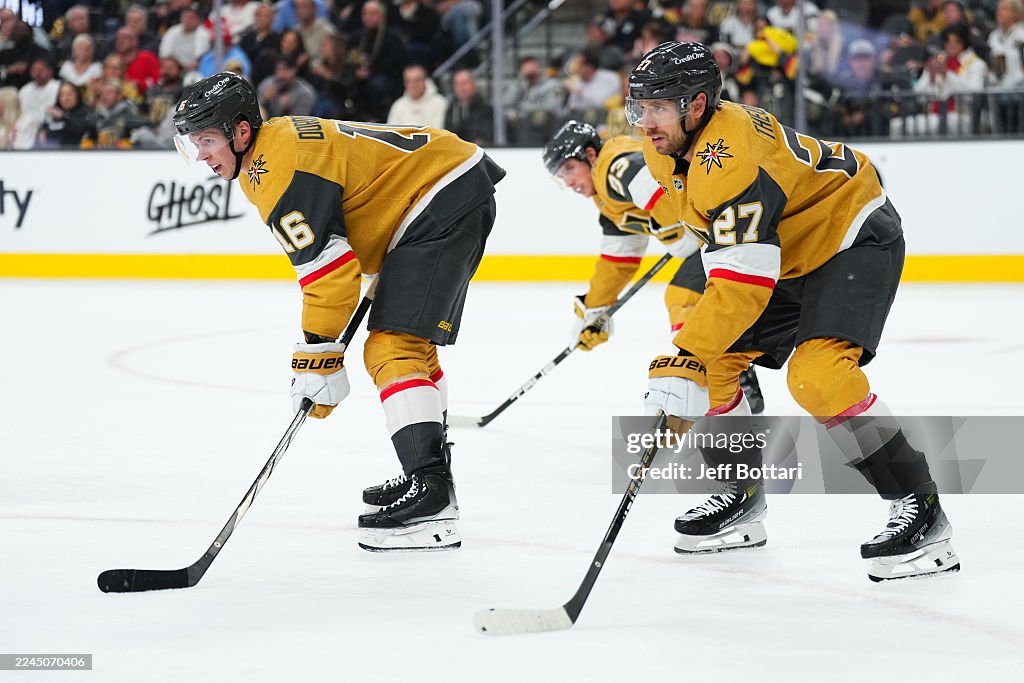 Detroit Red Wings v Vegas Golden Knights