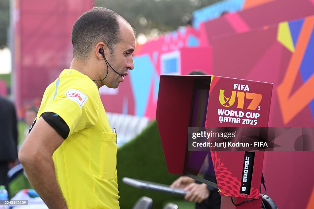 Paraguay v Uzbekistan: FIFA Under-17 World Cup