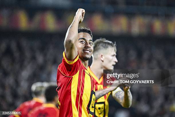 Mechelen's Dutch forward Myron van Brederode celebrates scoring his team's first goal from the penalty spot during the Belgian "Pro League" First...